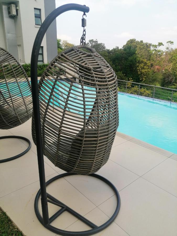 Regency Apartment Hotel Menlyn พริทอเรีย ภายนอก รูปภาพ